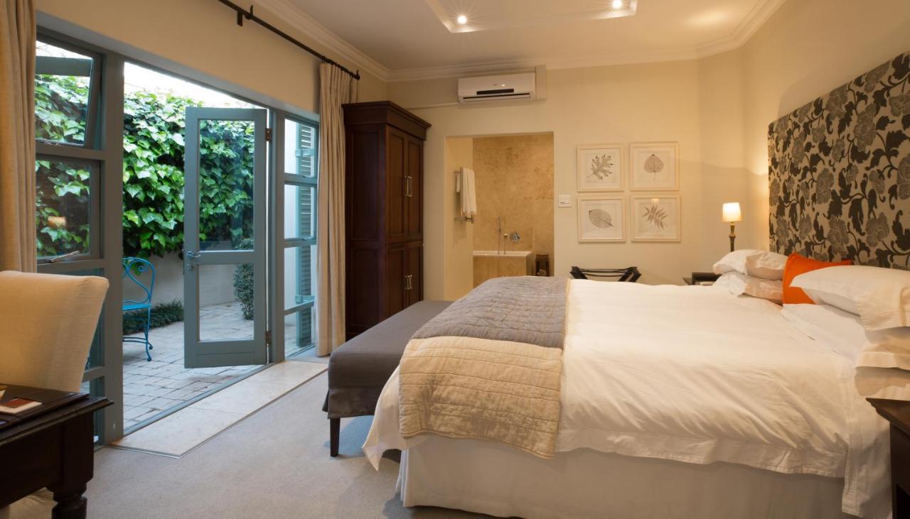 Standard Double Room,992998651:JPEG